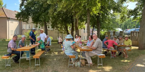STÄDTEPARTNERSCHAFTSVEREIN Ein „Frühsommerfest“ bei tollem Wetter